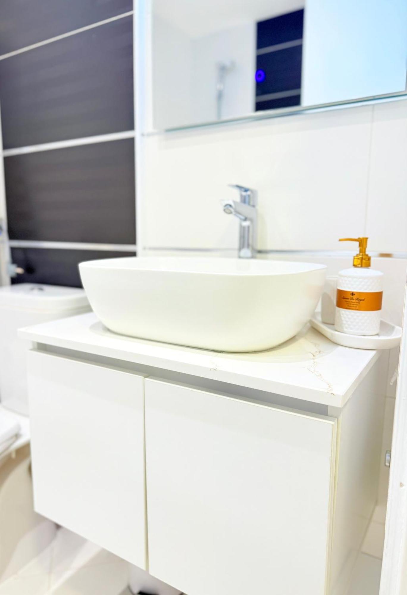 Apartment Hana Bar Εξωτερικό φωτογραφία